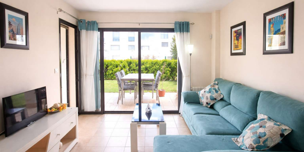 13112_elegant_ground_floor_apartment_in_up_and_coming_golf_resort_020426134124_2