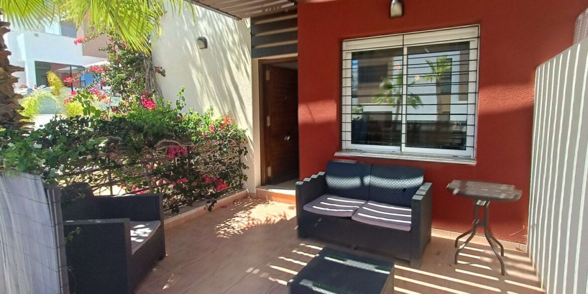 13687_beautiful_quad_villa_with_large_solarium__underbuild_and_garage_280526165306_1