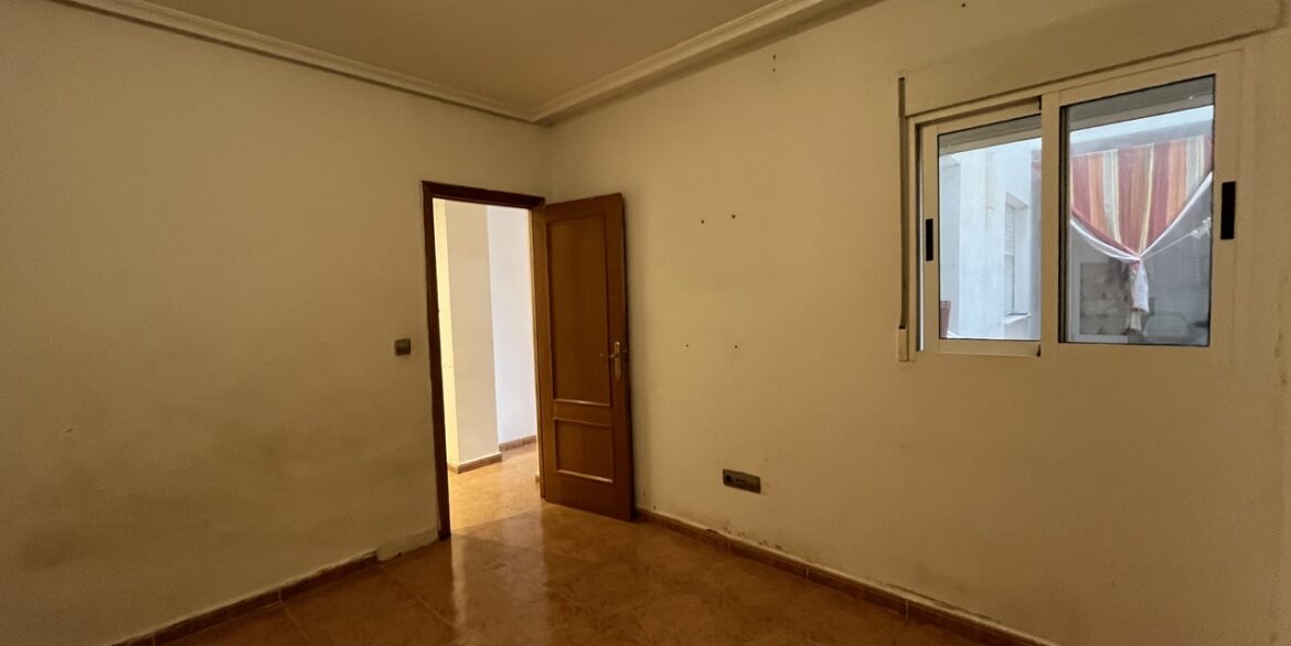 160832-apartments-for-sale-in-almoradi-31548263-large