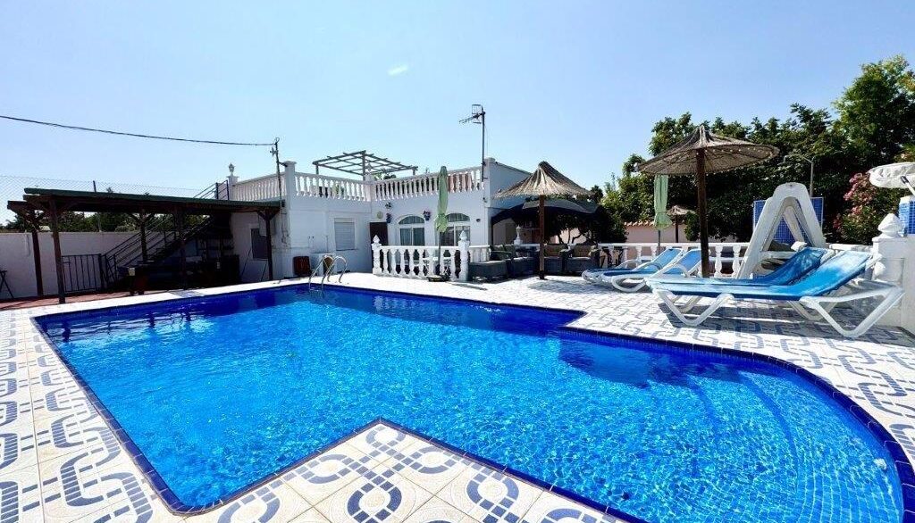 Pool (3)