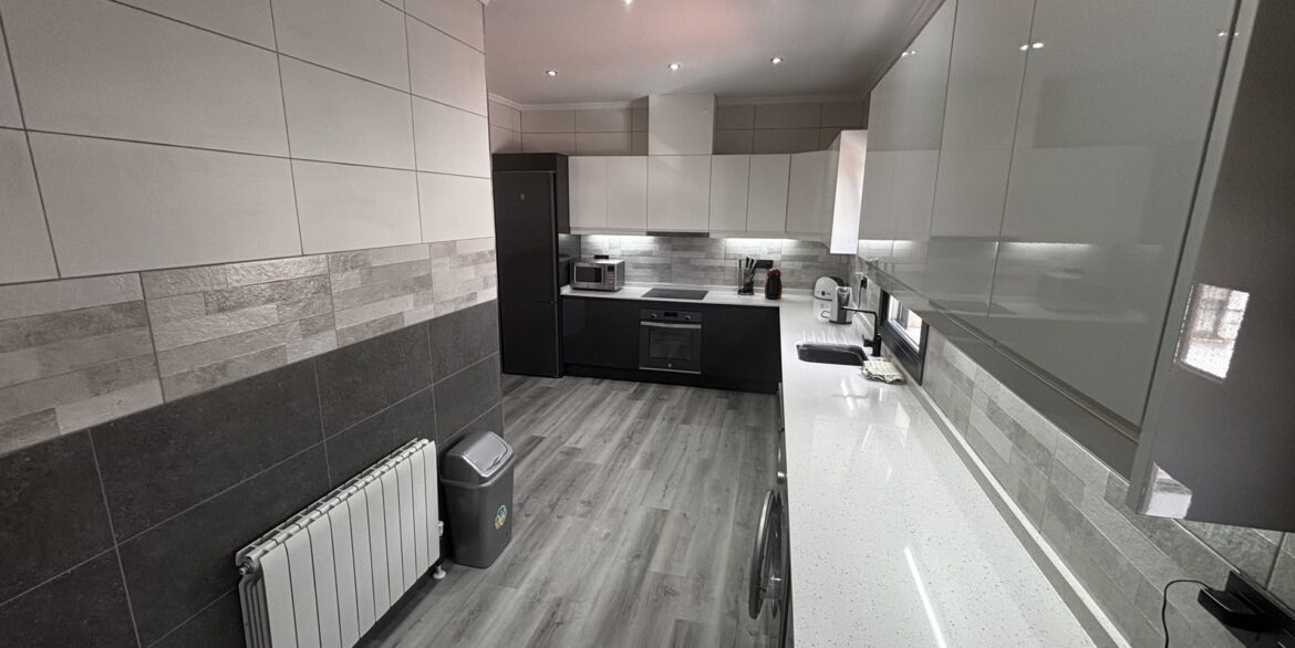 bc404-kitchen_2bc404-