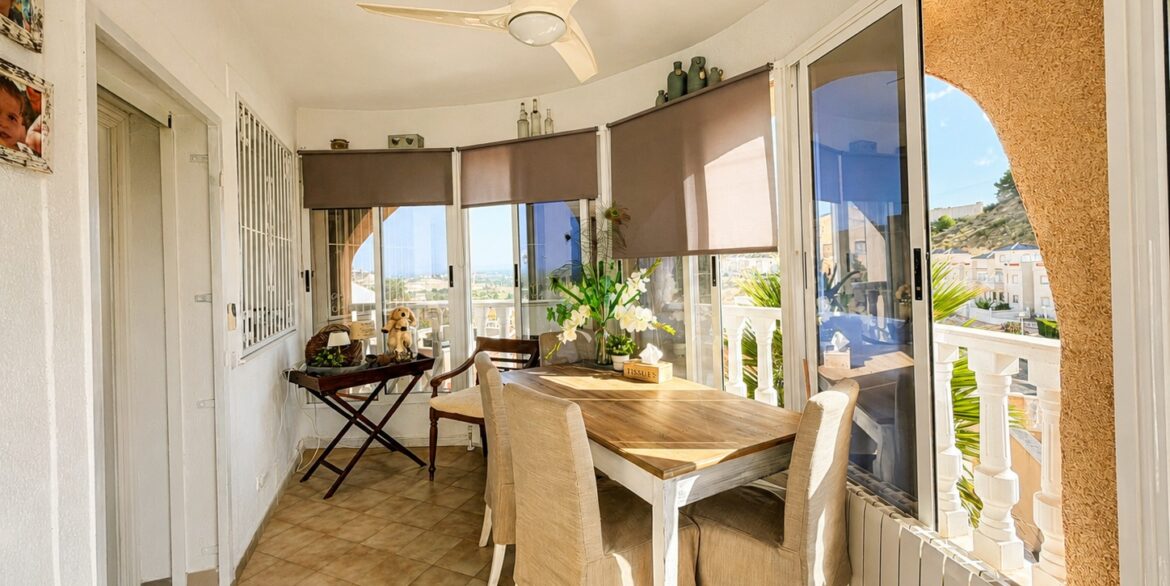 o_1jvqsckrt1pldho41pr31ekhjb71r