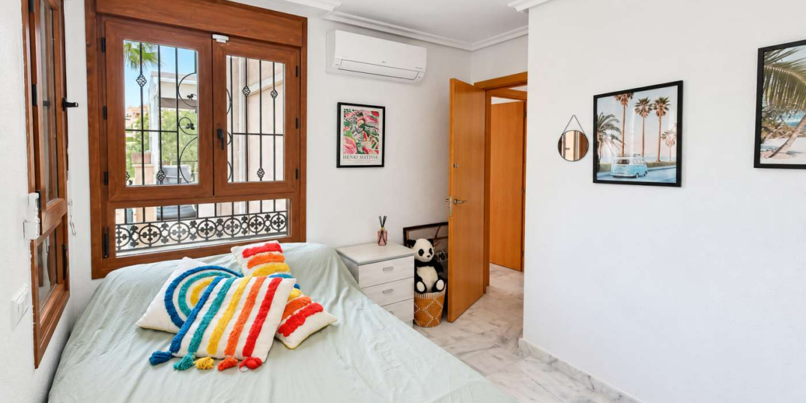 14603_exceptional_frontline_golf_villa_with_private_pool_290926161358_imagen_de_chatgpt_29_sept_2026__15_16_37