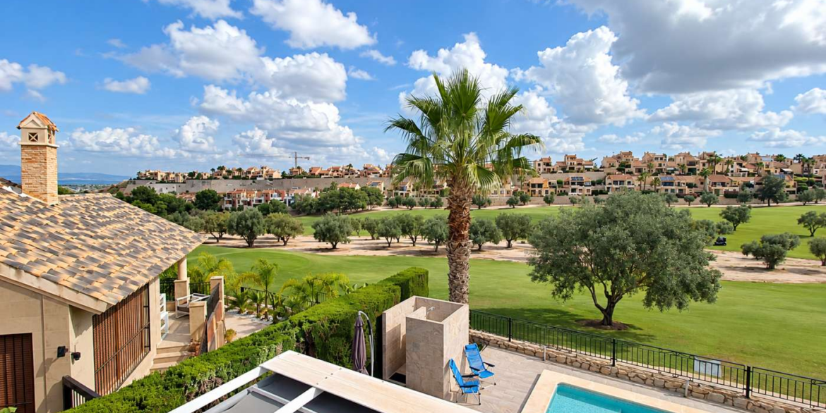 14603_exceptional_frontline_golf_villa_with_private_pool_290926161519_imagen_de_chatgpt_29_sept_2026__15_54_21