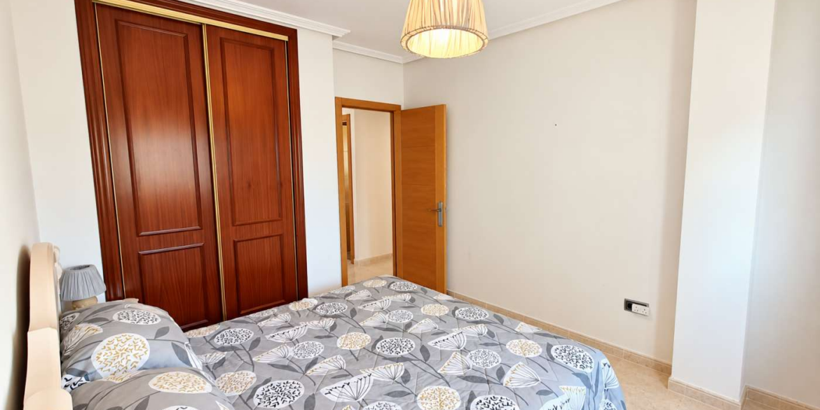 14760_impressive_6_bedroom_villa_with_private_pool_and_bar_221026110958_30
