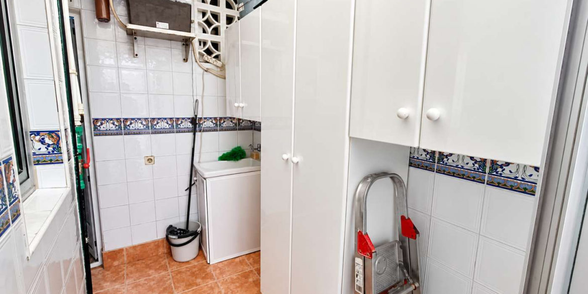 14801_410790_281026133208_cocina_moderna_con_lavadero_abierto