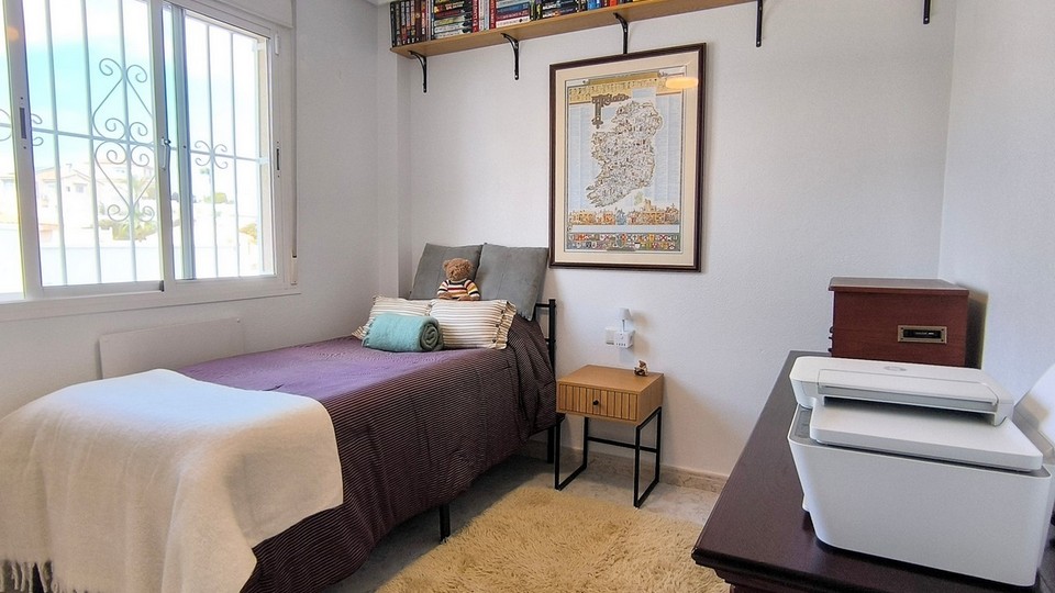 Bed3