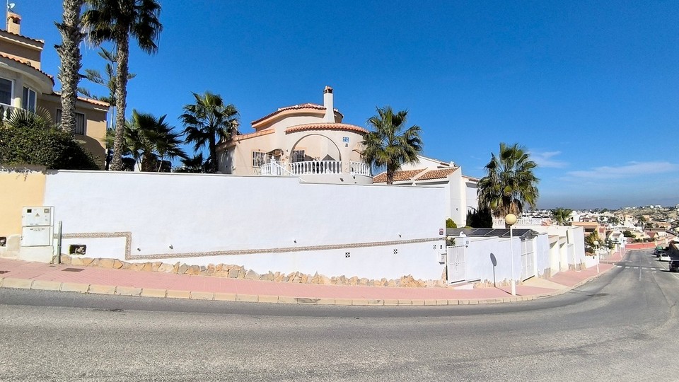 Villa Street